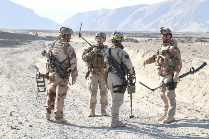 Một nhóm binh sỹ Na Uy đang phối hợp thực hiện một chiến dịch tại Afghanistan - Ảnh: Kim A Gulbrandsen