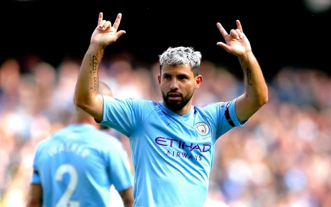 Aguero dần bước sang sườn dốc sự nghiệp. Ảnh: Getty