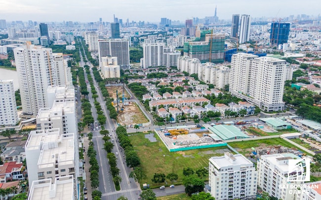 Nhiều chính sách mới tiếp tục gây mâu thuẫn.