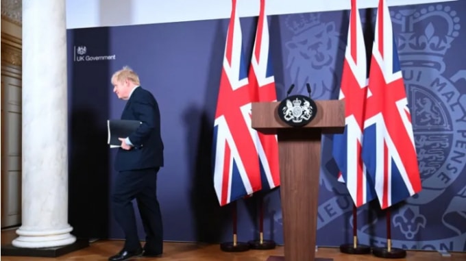 Thủ tướng Boris Johnson rời cuộc họp báo về việc đạt được thỏa thuận thương mại Brexit vào tháng 12 năm 2020: Brexit sẽ khiến việc điều hướng mối quan hệ của Anh và EU trở nên khó khăn hơn nhiều đối với Nhà Trắng. © Hình ảnh Getty