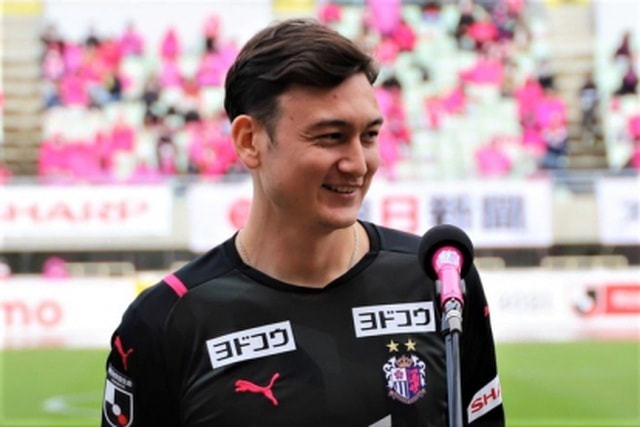 Thủ thành Đặng Văn Lâm ra mắt CLB Cerezo Osaka. Ảnh: internet