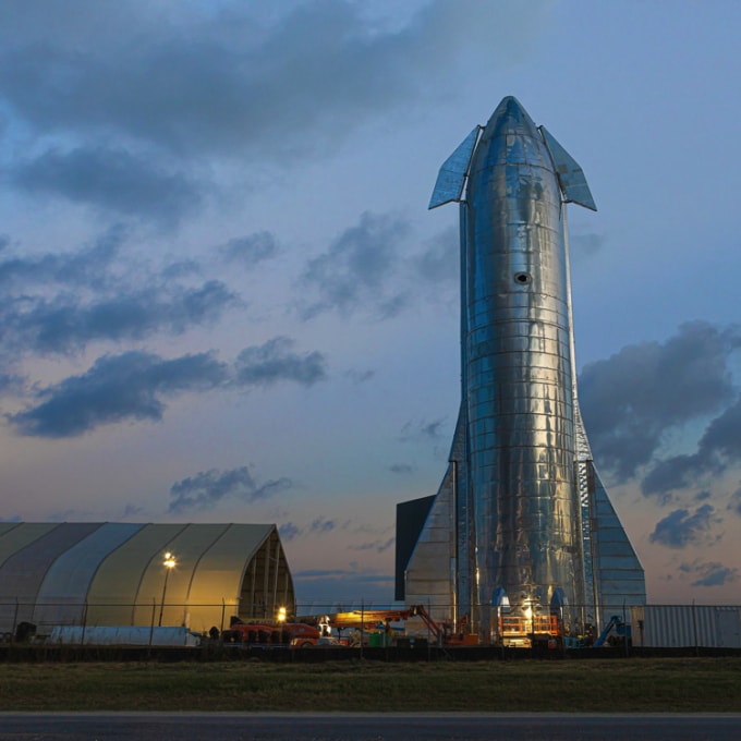 Hình ảnh nguyên mẫu Starship của SpaceX. Ảnh: CNBC.
