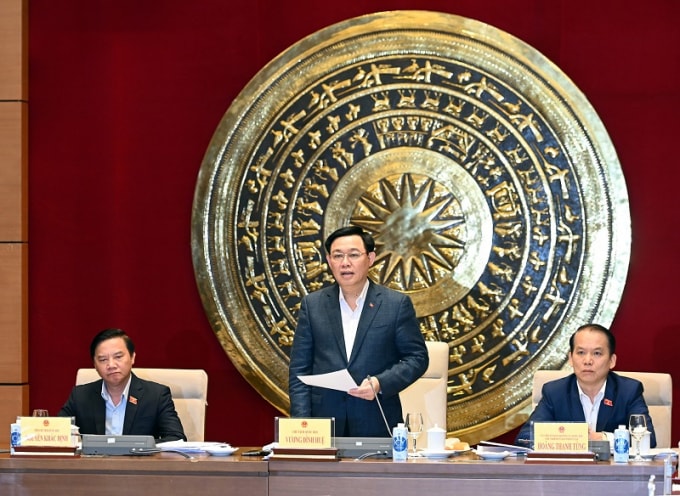 Chủ tịch Quốc hội Vương Đình Huệ phát biểu tại buổi làm việc với Thường trực Ủy ban Pháp luật.