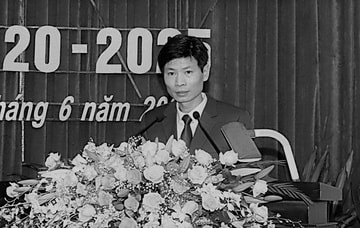 Hình ảnh ông Đinh Quang Hưng, Phó chánh Văn phòng UBND tỉnh Thanh Hóa. Ảnh: Zingnews.vn