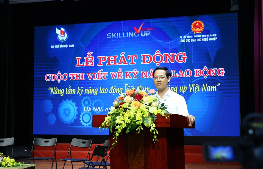 Tổng cục trưởng Tổng cục Giáo dục nghề nghiệp, Trưởng ban tổ chức cuộc thi Trương Anh Dũng phát biểu tại buổi lễ. Ảnh: Sơn Hải