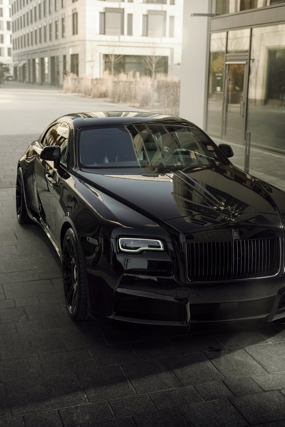 Rolls-Royce Wraith Black Badge bản đặc biệt có tên là Spofec Overdose. Ảnh: Spofec