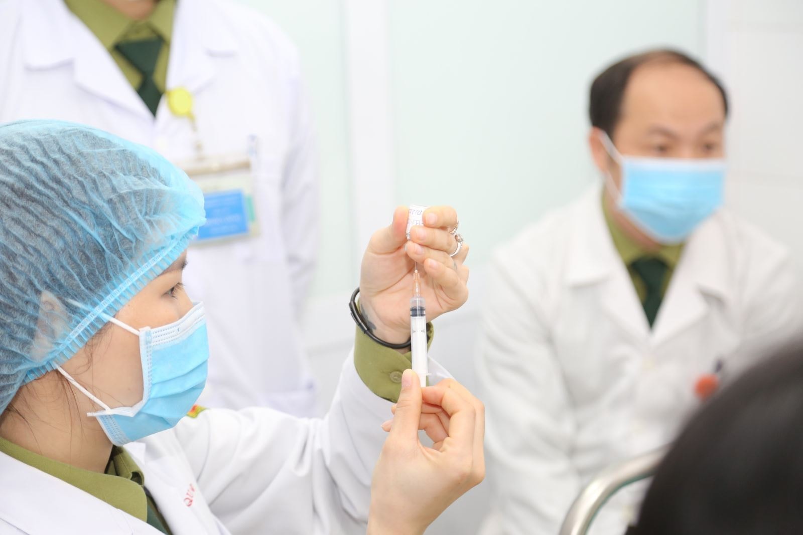 Kon Tum có hơn 7.300 người đã được tiêm vắc xin mũi 1 phòng dịch Covid-19. Ảnh: TL