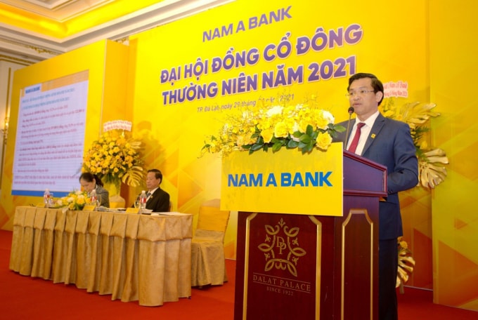 Ông Trần Ngọc Tâm – Tổng Giám đốc Nam A Bank phát biểu tại Đại hội.