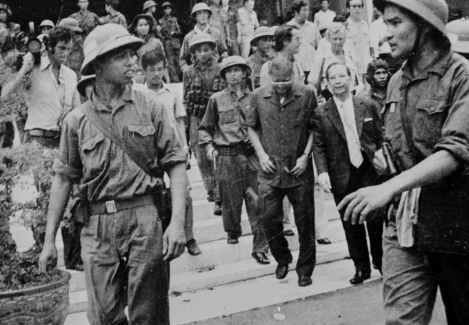ha noi ngay 30 4 1975  nhung ky uc khong phai hinh 2