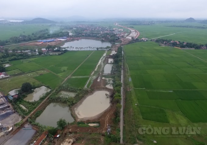 Gói thầu 13-XL của dự án có chiều dài 10,4 km sẽ xây dựng 3 cầu lớn trong đó có 2 cây cầu vượt và 1 hầm chui dân sinh đi qua các huyện Hà Trung, Vĩnh Lộc, Yên Định và Thiệu Hóa (Thanh Hóa)