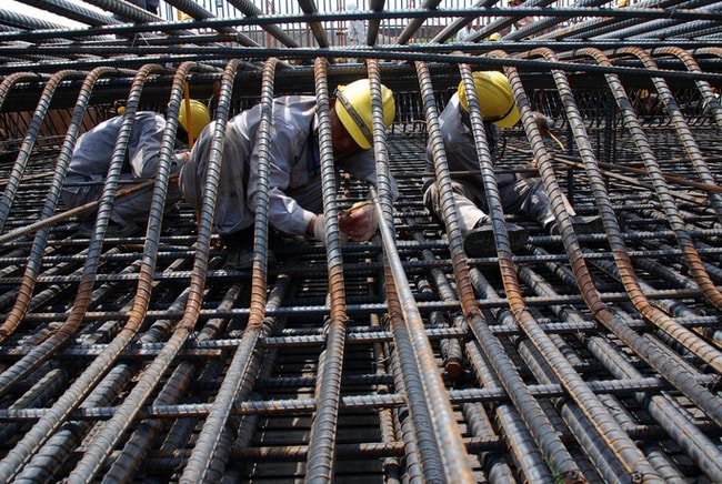 Giá thép có thể tăng tới hết quý III/2021.