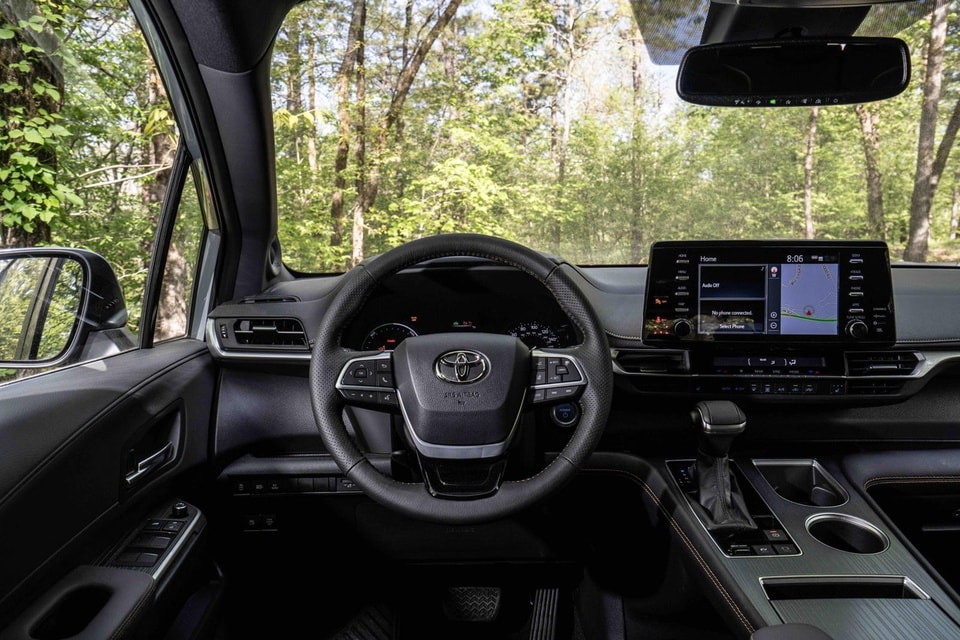 Toyota Sienna Woodland Special Edition. Ảnh: Toyota