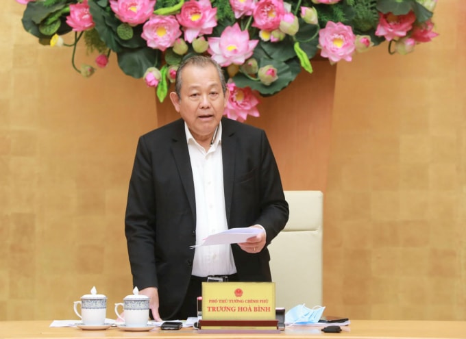 Phó Thủ tướng Thường trực Chính phủ Trương Hòa Bình chỉ đạo TP. Hồ Chí Minh cần tập trung quyết liệt, sẵn sàng mọi mặt phòng chống COVID-19.
