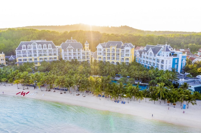 JW Marriott Phu Quoc Emerald Bay.