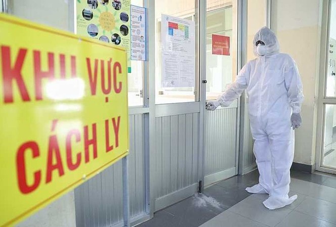 TP. HCM thực hiện việc áp dụng hình thức cách ly tập trung, lấy mẫu xét nghiệm đối với những người dân đến địa điểm liên quan ca dương tính Covid-19. Ảnh: TL
