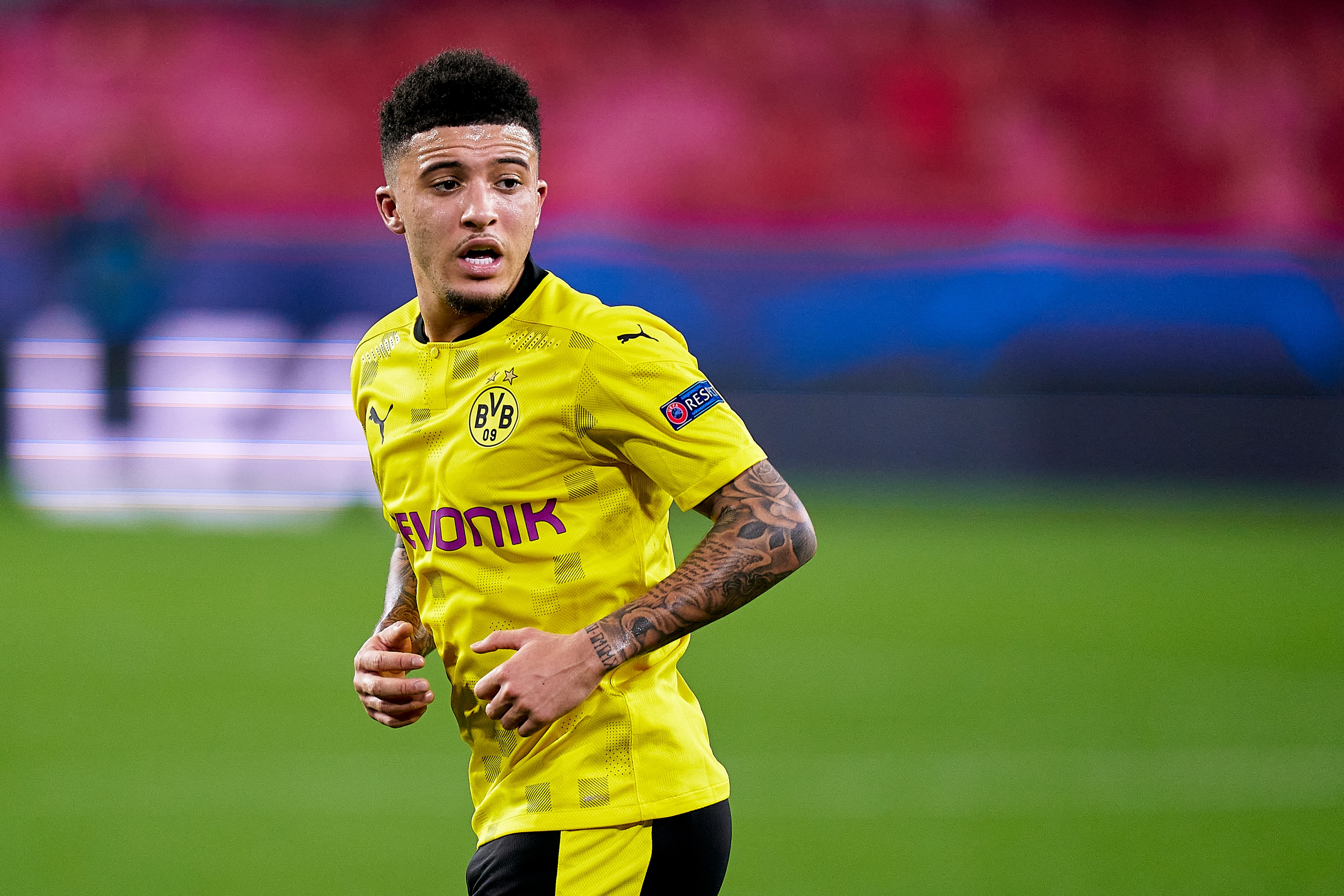 Câu lạc bộ Borussia Dortmund sẵn sàng để tiền vệ người Anh Jadon Sancho ra đi ở kỳ chuyển nhượng hè 2021 nếu thu về 100 triệu euro. Ảnh: internet