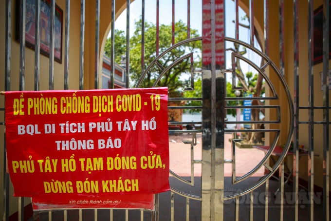 Được biết, vào ngày 3/5, UBND TP. Hà Nội đã có công điện hỏa tốc yêu cầu tạm dừng các hoạt động không thiết yếu để phòng, chống dịch COVID-19, thời gian thực hiện vào 17h cùng ngày.