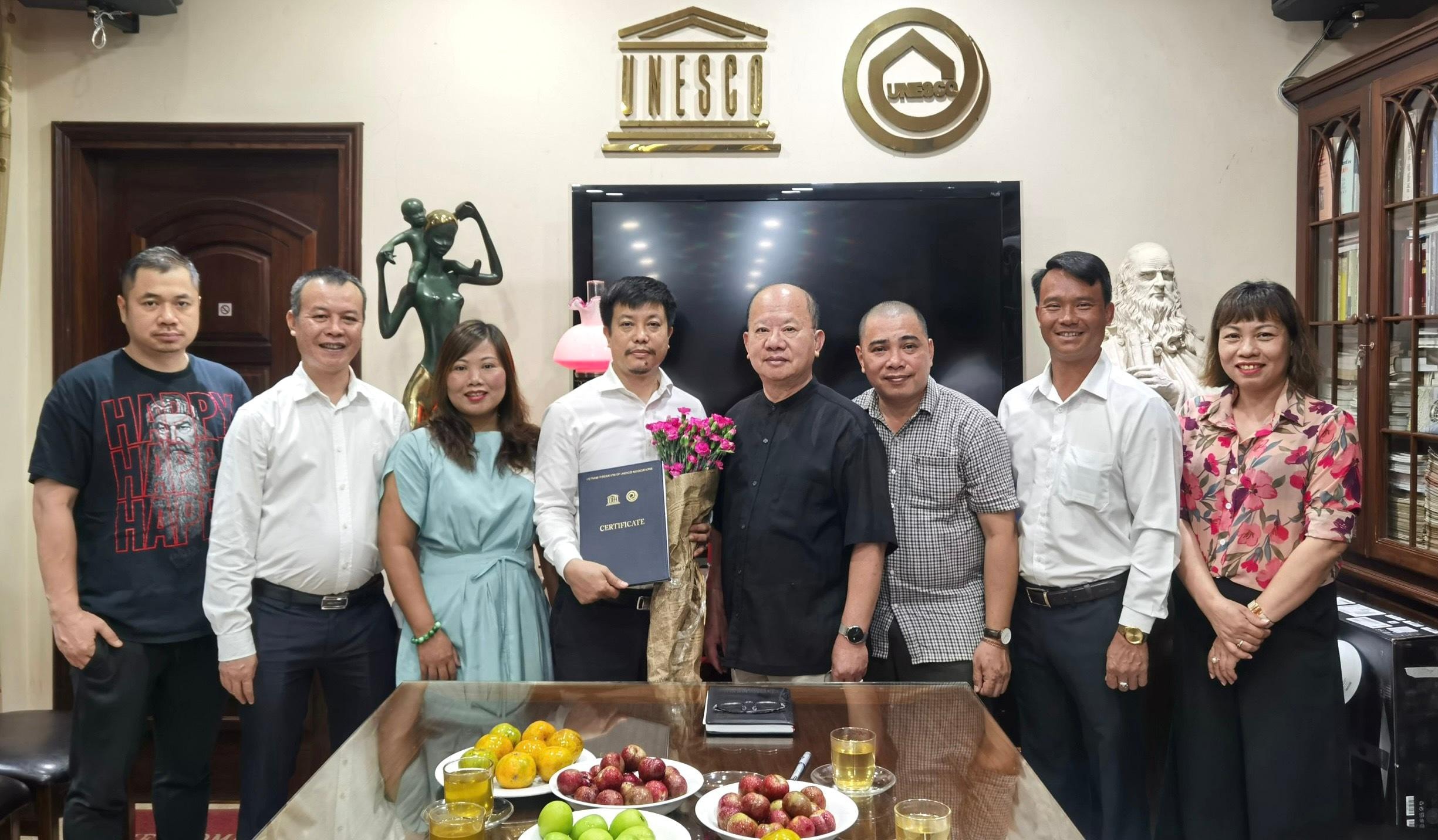 Ra mắt Hội đồng biên tập Tạp chí Ngày Nay. Ảnh: PV