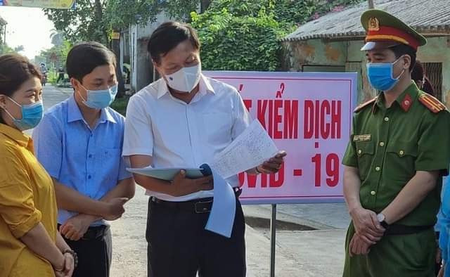 Chốt kiểm dịch tại thông Hoàng Xá.