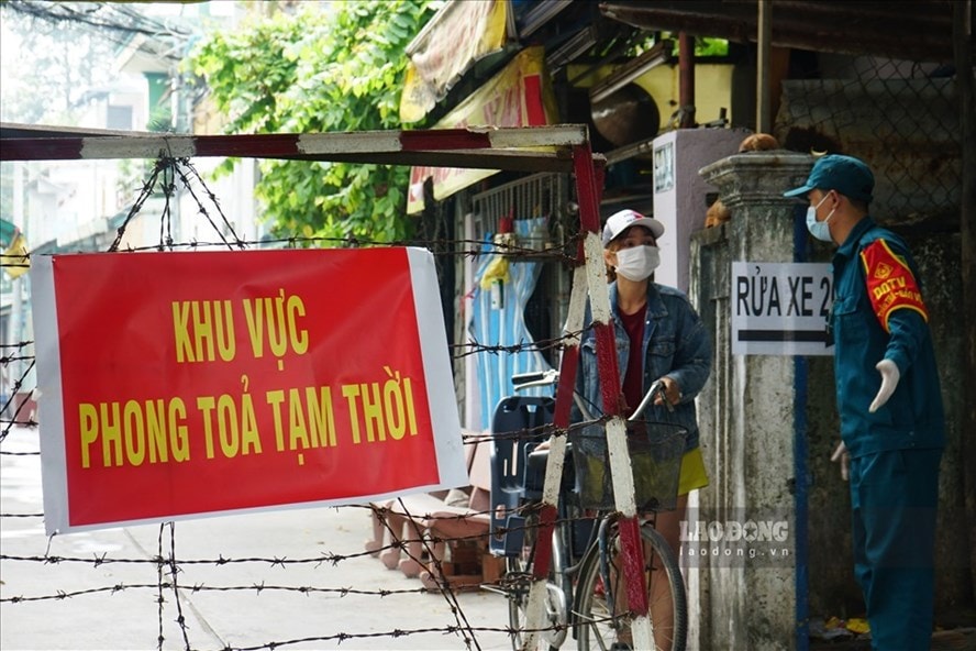 Quảng Ngãi phong tỏa khu vực nam thanh niên dương tính Covid-19 sinh sống. Ảnh: minh họa