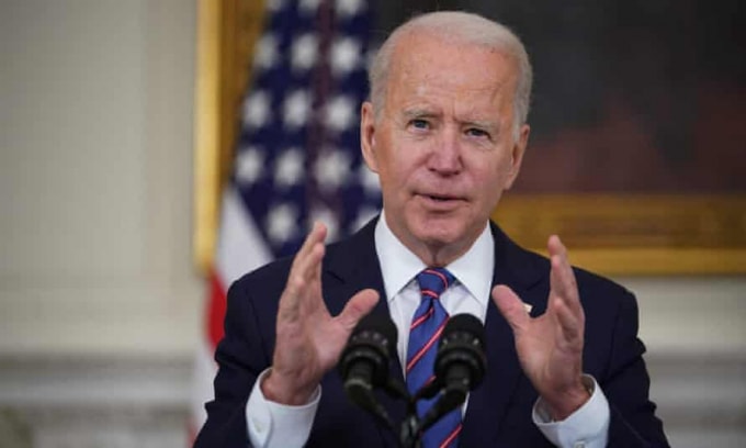 Tổng thống Joe Biden ủng hộ từ bỏ bảo vệ bản quyền sở hữu trí tuệ đối với vắc xin COVID-19 - Ảnh: AFP/Getty