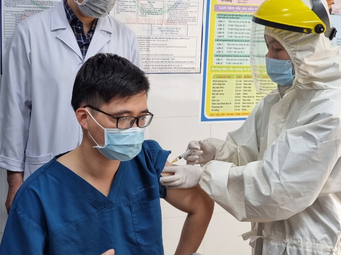 Hà Nội sẽ tiêm chủng miễn phí văc xin cho tất cả các đối tượng (ảnh TL).