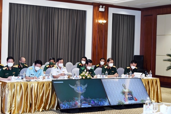 Các đại biểu tham dự Hội đàm.