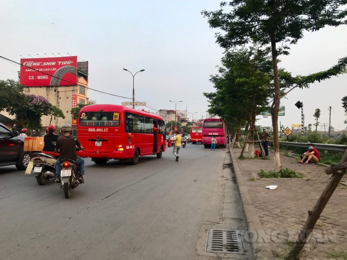 Bộ Giao thông Vận tải yêu cầu xe khách liên tỉnh tuyến cố định không dừng đỗ, đón trả khách tại vùng có dịch COVID-19. Ảnh minh họa