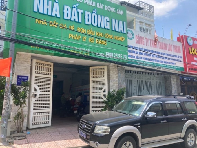 Sau Đỗ Sơn Tùng - Tổng giám đốc Công ty Cổ phần BĐS Nhà đất Đồng Nai bị bắt hồi tháng 8/2020, đến nay công an Đồng Nai đã bắt giữ thêm 3 lãnh đạo của công ty này.