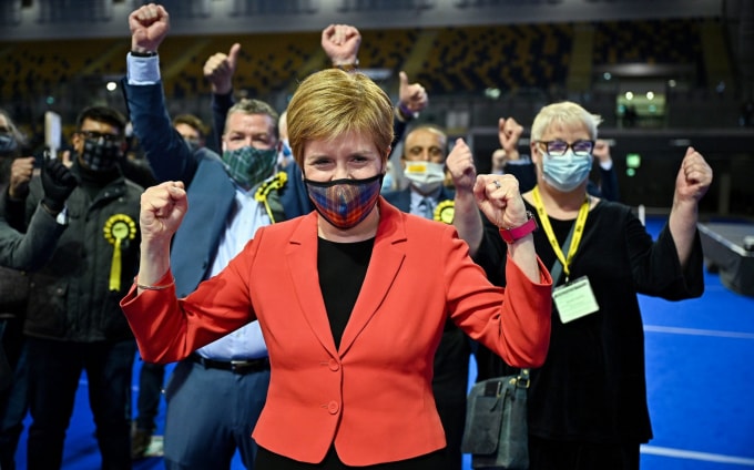 Đảng của Bộ trưởng thứ nhất của Scotland Nicola Sturgeon giành chiến thắng thứ 4 liên tiếp tại cuộc bầu cử Quốc hội Scotland - Ảnh: Getty