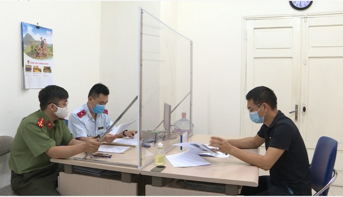Sở Thông tin và Truyền thông Hà Nội ban hành quyết định xử phạt vi phạm hành chính đối với ông Trần Văn Duy - chủ tài khoản facebook có tên “Hà Nội Phố”.
