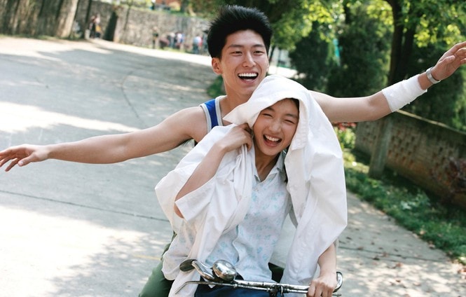 Bộ phim đầu tay của Châu Đông Vũ khi ấy đã lấy đi không ít nước mắt của khán giả khi cô diễn xuất ăn ý cùng Đậu Kiêu (vai Tôn Kiến Tân).