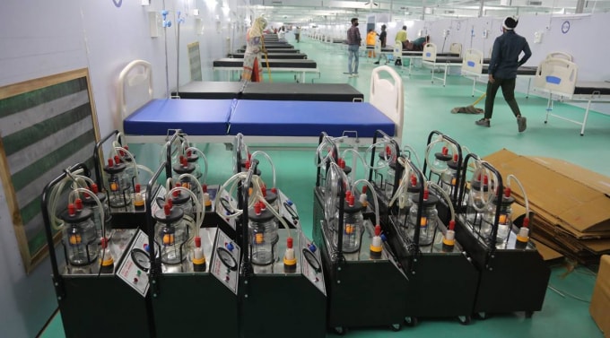 Một bệnh viện dã chiến ở New Delhi. Ảnh: IE