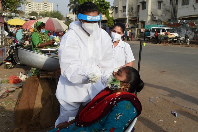 Biến thể virus Corona lần đầu tiên tìm thấy ở Ấn Độ đã lan ra 44 quốc gia - Ảnh: Reuters