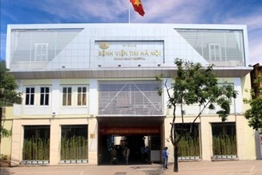 Khởi tố, bắt nguyên Phó giám đốc và nhiều cán bộ tại Bệnh viện Tim Hà Nội. Ảnh: laodong.vn
