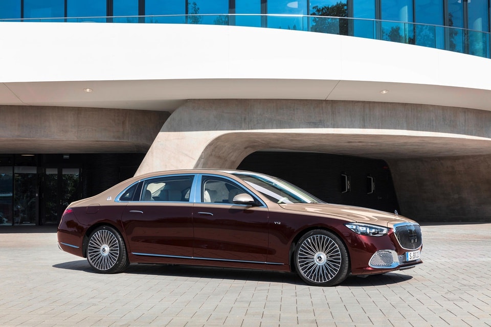 Mercedes-Maybach S 650 2022. Ảnh: Carbuzz