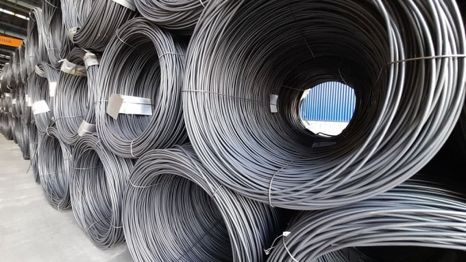 Giá thép trong nước không ngừng tăng từ đầu năm.