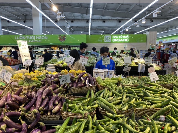 Bộ Tài chính tăng cường quản lý giá cả thị trường tại các địa phương. Ảnh: Dương Lâm