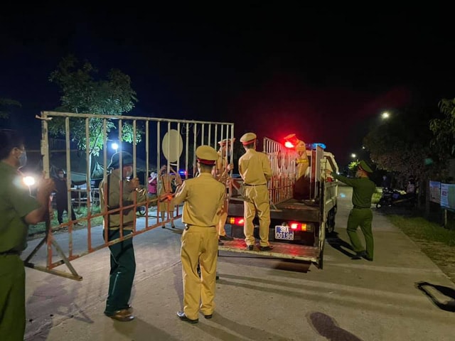 Đến nay, tất cả các chốt kiểm soát liên quan đến 2 ca dương tính tại huyện Thạch Hà đã được giải toả.