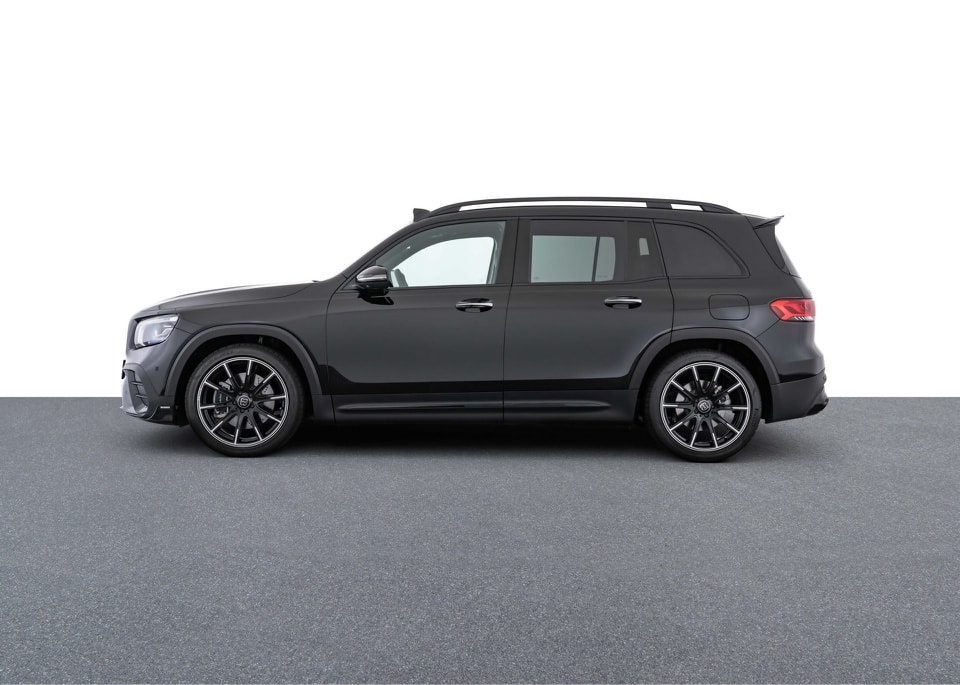 Mercedes-Benz GLB sở hữu gói độ Brabus. Ảnh: Carscoops