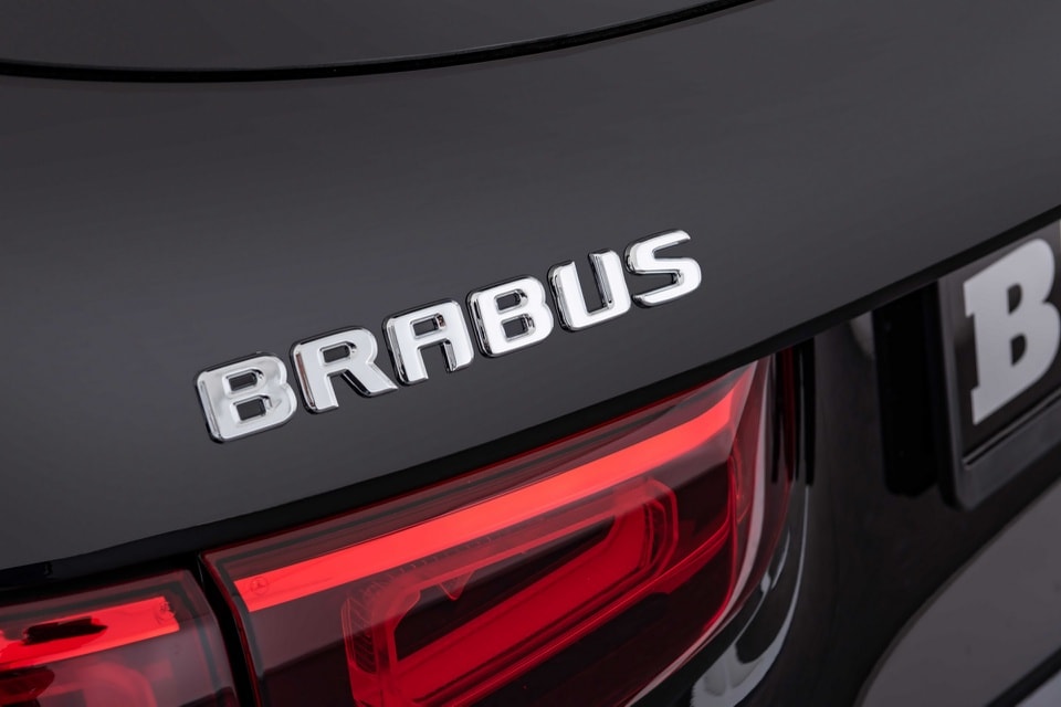 Mercedes-Benz GLB sở hữu gói độ Brabus. Ảnh: Carscoops