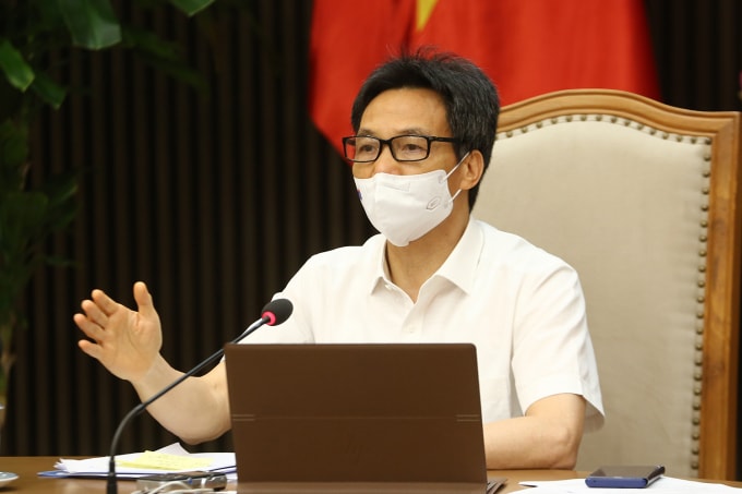 Phó Thủ tướng Vũ Đức Đam, Trưởng Ban Chỉ đạo chủ trì cuộc họp.