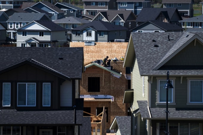 Canada thiếu đất xây nhà, giá bất động sản tăng vọt. Ảnh: Bloomberg.