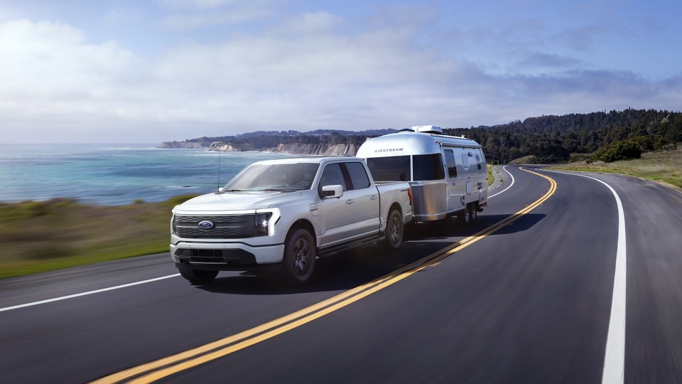 Ford F-150 Lightning 2022. Ảnh: Ford