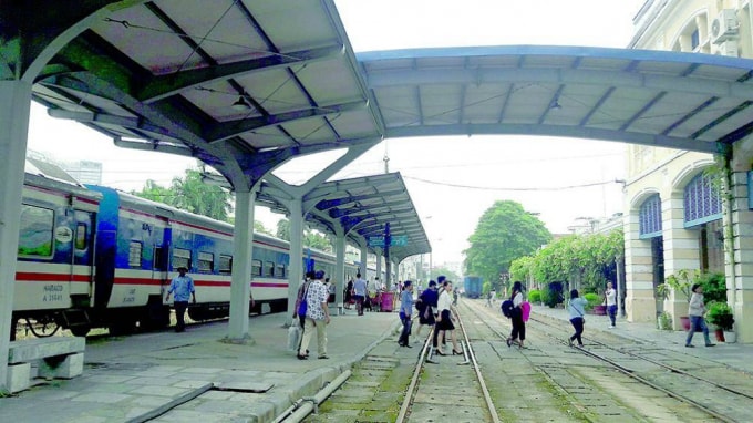 Công ty CP Vận tải đường sắt Hà Nội sẽ tạm thời dừng khai thác tàu khách tuyến Hà Nội - Hải Phòng do ảnh hưởng của COVID-19 bắt đầu từ ngày 21/5. Ảnh minh họa