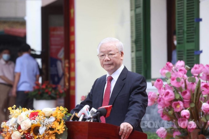 Tổng Bí thư Nguyễn Phú Trọng phát biểu tại buổi bỏ phiếu. (Ảnh Quang Hùng)