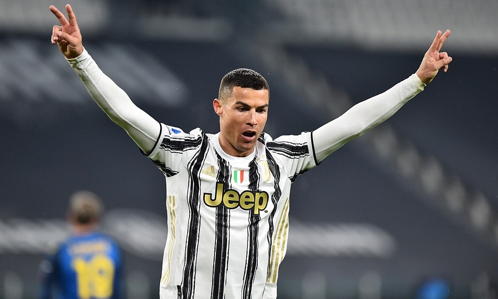 Siêu sao Ronaldo chuẩn bị bước vào chiến dịch bảo vệ ngôi vương EURO cùng tuyển Bồ Đào Nha. Ảnh: Getty