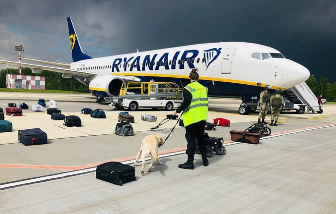 Máy bay của hãng hàng không Ryanair bị buộc hạ cánh tại Minks ngày Chủ nhật (23/5) - Ảnh: EPA-EFE