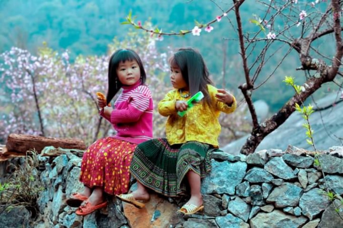 “Ngày xuân ở Lao Xa”. Ảnh: Lê Bích. Tác phẩm từng bị trộm cắp, chuyển thể thành sơn mài.