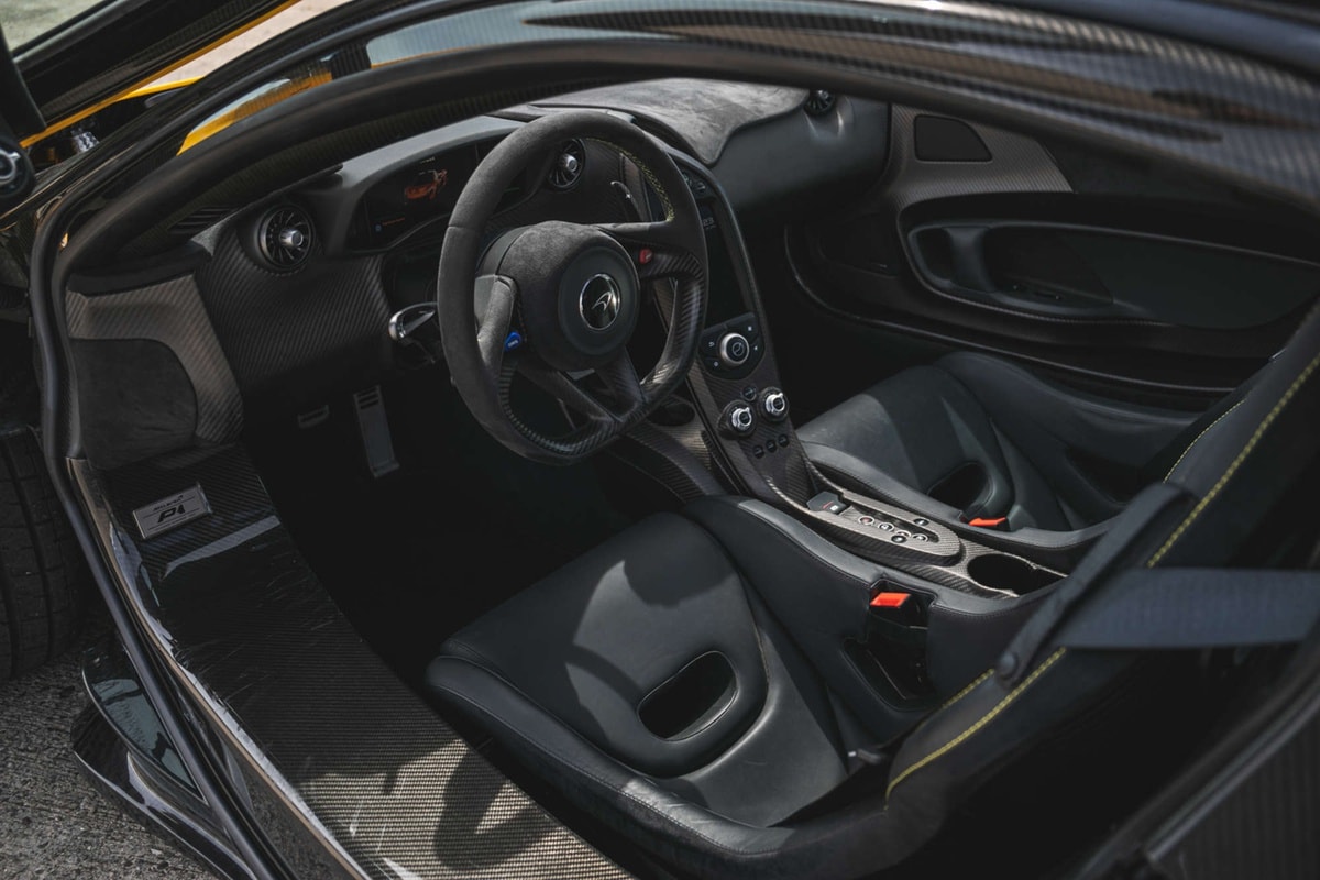 Siêu xe McLaren P1. Ảnh: Silverstone Auctions
